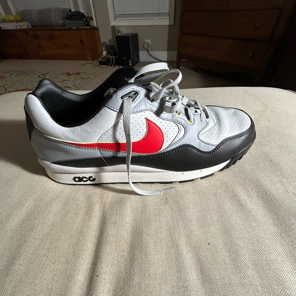 Nike Men's ACG Wildwood size 13 - Picture 3 of 9